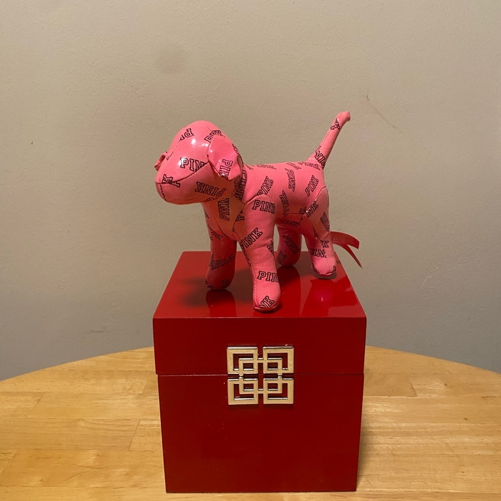 Victoria’s  Secret PINK Patent DOG PLUSH  STUFFED 6"X 8"